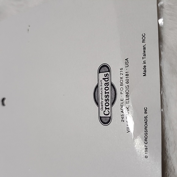 NEW IN PACKAGES ASSORTMENT BUNDLE. - Picture 9 of 9